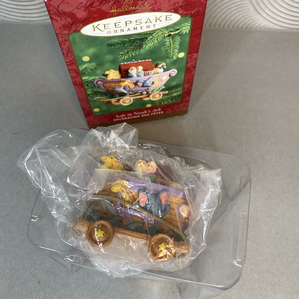 Hallmark Keepsake SAFE IN NOAH'S ARK Christmas Ornament‎ with box Dated 2000 New - Picture 7 of 11